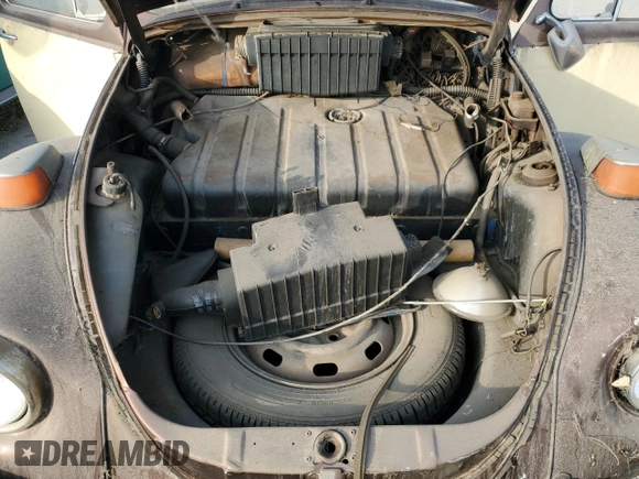 1972 Volkswagen Beetle with VIN 1122600406, listed as a Copart auction lot 87425164 with 104,925 mi miles and Clean Title. Bid and sale history available at DreamBid. Image 11.
