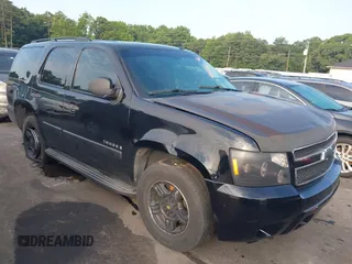 2008 Chevrolet Tahoe LS with VIN 1GNFC13C38R237657, listed as a IAAI auction lot 42620061 with 290,899 mi miles and . Bid and sale history available at DreamBid. Image 1.