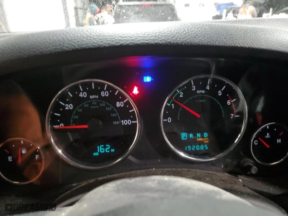 2011 Jeep Wrangler Unlimited Sahara with VIN 1J4BA5H17BL572601, listed as a Copart auction lot 45231615 with 192,085 mi miles and Clean Title. Bid and sale history available at carsss.com. Image 9.