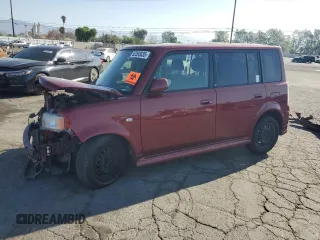 2006 Scion xB with VIN JTLKT324064102454, listed as a Copart auction lot 52393035 with 84,821 mi miles and Salvage Title. Bid and sale history available at carsss.com. Image 1.