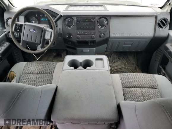 2014 Ford F-250 XL with VIN 1FT7W2A63EEA43849, listed as a Copart auction lot 54693055 with 198,158 mi miles and Clean title. Bid and sale history available at DreamBid. Image 8.