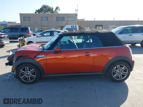 2012 MINI Convertible with VIN WMWZN3C54CT134124, listed as a IAAI auction lot 42313148 with 119,963 mi miles and . Bid and sale history available at DreamBid. Image 15.