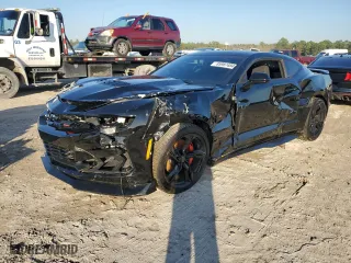 2023 Chevrolet Camaro 1SS with VIN 1G1FE1R75P0101684, listed as a Copart auction lot 85987484 with 13,822 mi miles and Salvage Title. Bid and sale history available at carsss.com. Image 1.