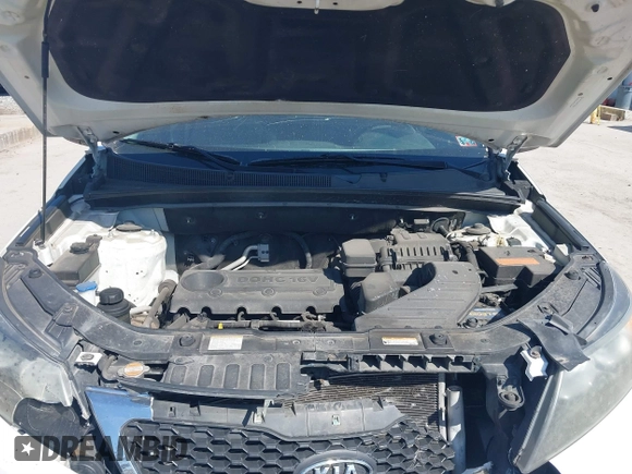 2011 Kia Sorento LX with VIN 5XYKTDA10BG072702, listed as a IAAI auction lot 41762573 with 142,937 mi miles. Bid and sale history available at carsss.com. Image 10.