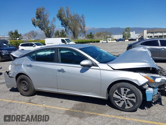 2019 Nissan Altima S with VIN 1N4BL4BV2KC226614, listed as a IAAI auction lot 41868990 with 97,288 mi miles and . Bid and sale history available at carsss.com. Image 13.