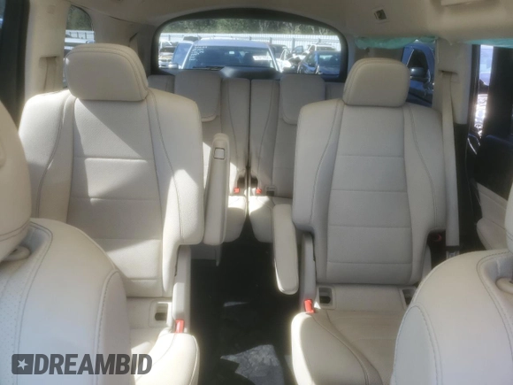 2022 Mercedes-Benz GLS 450 with VIN 4JGFF5KE2NA589208, listed as a Copart auction lot 41688724 with 39,855 mi miles and . Bid and sale history available at DreamBid. Image 10.