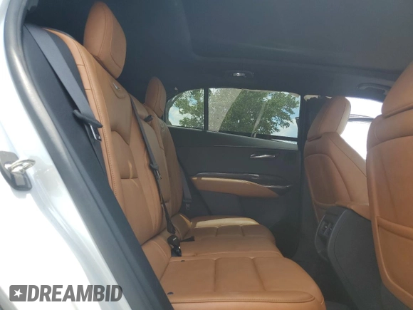 2020 Cadillac XT4 FWD Premium Luxury z VIN 1GYFZCR4XLF005029, wystawiony jako Copart lot #55274025 z przebiegiem 50 550 mil mil oraz Szkoda całkowita • Salvage title. Historia ofert i sprzedaży dostępna na DreamBid. Obrazek 11.