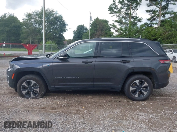 2024 Jeep Grand Cherokee with VIN 1C4RJYB60RC720835, listed as a IAAI auction lot 42608981 with 46,122 mi miles and . Bid and sale history available at DreamBid. Image 14.