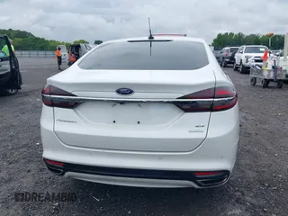 2017 Ford Fusion SE with VIN 3FA6P0H92HR178972, listed as a IAAI auction lot 42243949 with 157,544 mi miles and . Bid and sale history available at DreamBid. Image 16.
