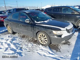 2008 Hyundai Azera Limited with VIN KMHFC46F48A255952, listed as a IAAI auction lot 41519705 with 148,393 mi miles. Bid and sale history available at carsss.com. Image 1.