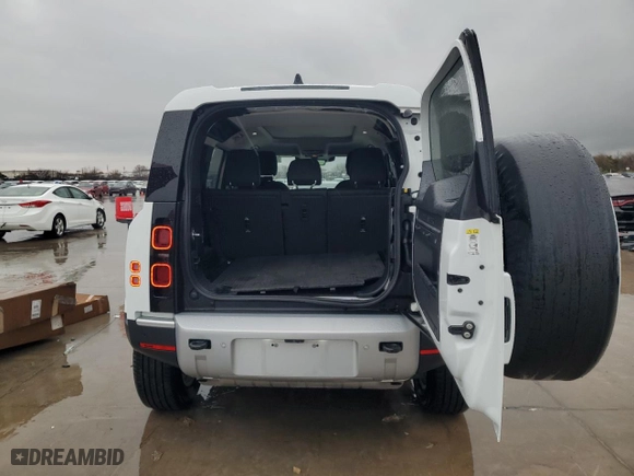 2024 Land Rover Defender S with VIN SALEJ7EX7R2290040, listed as a Copart auction lot 86346544 with 10,145 mi miles and Non Repairable. Bid and sale history available at carsss.com. Image 6.