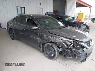 2018 Nissan Altima 2.5 S with VIN 1N4AL3AP7JC479452, listed as a IAAI auction lot 41911282 with 75,844 mi miles. Bid and sale history available at carsss.com. Image 1.