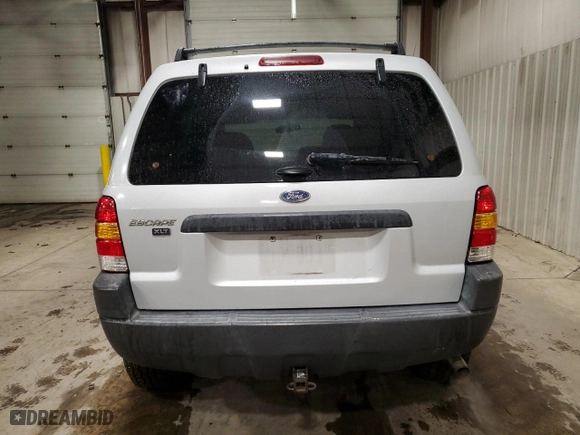 2002 Ford Escape Limited with VIN 1FMCU04122KD98349, listed as a Copart auction lot 82210654 with 129,933 mi miles and Salvage Title. Bid and sale history available at carsss.com. Image 6.