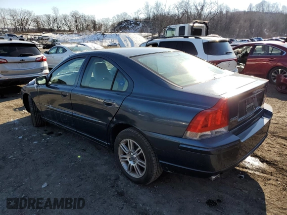 2008 Volvo S60 2.5T with VIN YV1RH592682701511, listed as a Copart auction lot 42283755 with 79,806 mi miles and Salvage Title. Bid and sale history available at carsss.com. Image 2.