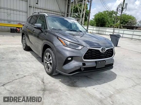 2023 Toyota Highlander L with VIN 5TDKDRAHXPS013500, listed as a Copart auction lot 60070025 with 40,788 mi miles and Salvage title. Bid and sale history available at DreamBid. Image 13.