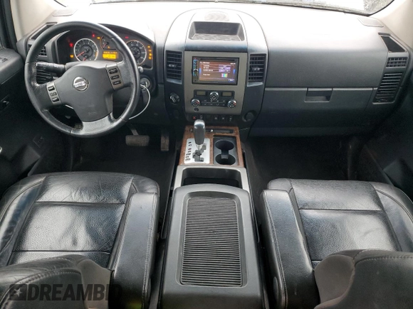 2011 Nissan Titan Pro-4X z VIN 1N6AA0EC6BN307938, wystawiony jako Copart lot #43291565 z przebiegiem 102 639 mil mil oraz Tytuł czysty. Historia ofert i sprzedaży dostępna na DreamBid. Obrazek 8.
