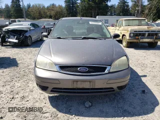 2006 Ford Focus S with VIN 1FAFP34N46W253248, listed as a Copart auction lot 53488905 with 151,004 mi miles and Clean Title. Bid and sale history available at carsss.com. Image 5.
