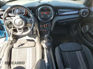 2015 MINI Hardtop S with VIN WMWXP7C5XF2A59743, listed as a Copart auction lot 53629035 with 88,736 mi miles and Salvage Title. Bid and sale history available at DreamBid. Image 8.