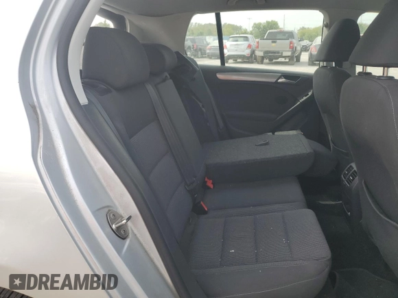 2013 Volkswagen Golf с VIN WVWDB7AJ4DW117448, выставлен на аукционе Copart как лот 70792284 с пробегом 146 378 миль миль и Списание • Salvage title. История ставок и продаж доступна на DreamBid. Изображение 10.