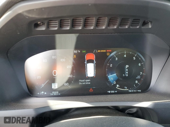 2018 Volvo XC90 Inscription z VIN YV4A22PLXJ1199898, wystawiony jako Copart lot #56306165 z przebiegiem 85 936 mil mil oraz Szkoda całkowita • Salvage title. Historia ofert i sprzedaży dostępna na DreamBid. Obrazek 9.