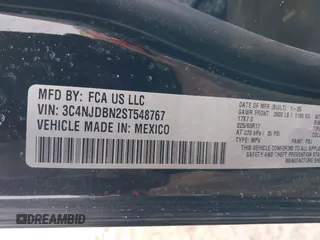 2025 Jeep Compass Latitude с VIN 3C4NJDBN2ST548767, выставлен на аукционе IAAI как лот 41747520 с пробегом 1 888 миль миль и . История ставок и продаж доступна на DreamBid. Изображение 9.