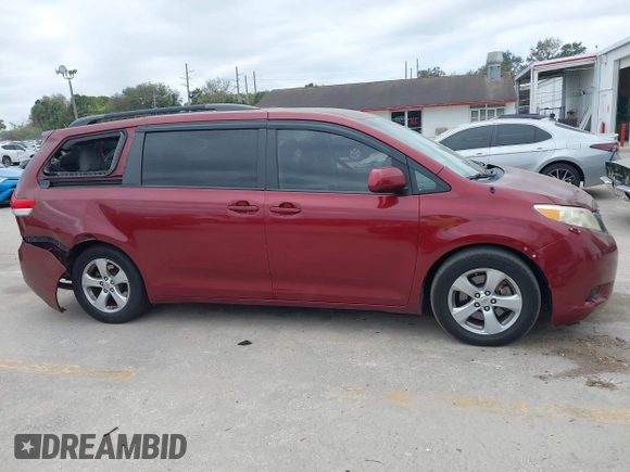 2011 Toyota Sienna LE AAS with VIN 5TDKK3DC8BS014320, listed as a IAAI auction lot 41587522 with 89,185 mi miles. Bid and sale history available at carsss.com. Image 13.