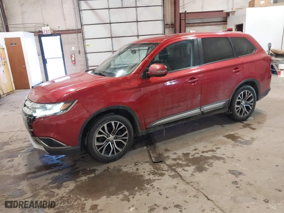 2017 Mitsubishi Outlander SE with VIN JA4AD3A34HZ022619, listed as a IAAI auction lot 41338062 with 181,844 mi miles. Bid and sale history available at carsss.com. Image 17.