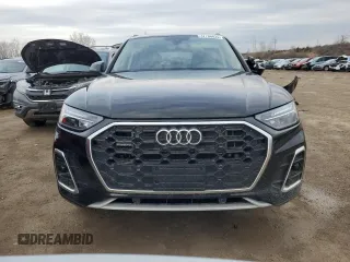 2024 Audi Q5 S line Premium Plus with VIN WA1E2AFY3R2129672, listed as a Copart auction lot 47786635 with Not provided miles and Salvage title. Bid and sale history available at DreamBid. Image 5.