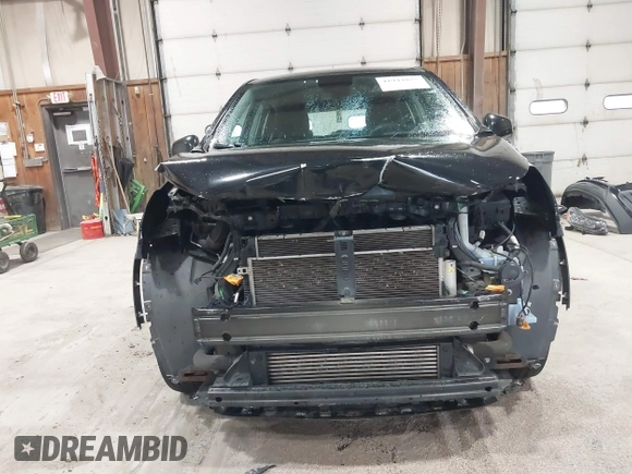 2019 Chevrolet Trax LS with VIN 3GNCJNSB0KL152458, listed as a IAAI auction lot 41944875 with 118,055 mi miles. Bid and sale history available at carsss.com. Image 6.