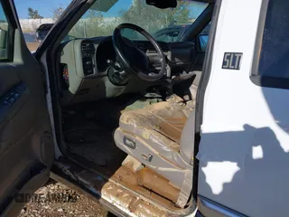 1999 GMC Jimmy SLE with VIN 1GKDT13W9X2545745, listed as a IAAI auction lot 40566227 with 1 mi miles. Bid and sale history available at carsss.com. Image 11.