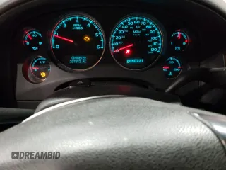 2007 Chevrolet Avalanche LTZ with VIN 3GNFK12307G272210, listed as a Copart auction lot 52215915 with 207,553 mi miles and Clean Title. Bid and sale history available at carsss.com. Image 9.
