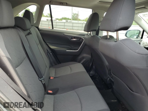 2020 Toyota RAV4 XLE with VIN 2T3P1RFV0LW130251, listed as a Copart auction lot 60625775 with 82,985 mi miles and Salvage title. Bid and sale history available at DreamBid. Image 11.
