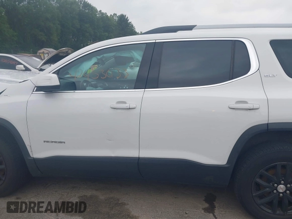2018 GMC Acadia SLT z VIN 1GKKNULS5JZ249149, wystawiony jako IAAI lot #42453033 z przebiegiem 118 597 mil mil oraz . Historia ofert i sprzedaży dostępna na DreamBid. Obrazek 14.