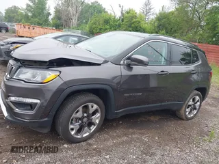 2020 Jeep Compass Limited z VIN 3C4NJDCB1LT131792, wystawiony jako IAAI lot #42443165 z przebiegiem 69 459 mil mil oraz . Historia ofert i sprzedaży dostępna na DreamBid. Obrazek 14.