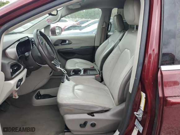 2017 Chrysler Pacifica Touring-L with VIN 2C4RC1BG4HR688309, listed as a Copart auction lot 52251825 with 159,476 mi miles and Clean Title. Bid and sale history available at carsss.com. Image 7.