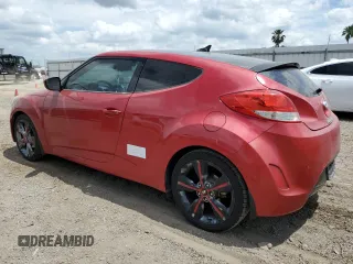 2016 Hyundai Veloster z VIN KMHTC6AD4GU294400, wystawiony jako Copart lot #52755575 z przebiegiem 108 419 mil mil oraz Szkoda całkowita • Salvage title. Historia ofert i sprzedaży dostępna na DreamBid. Obrazek 2.