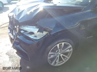 2016 BMW X6 xDrive35i with VIN 5UXKU2C54G0N80717, listed as a IAAI auction lot 41678147 with 93,769 mi miles. Bid and sale history available at carsss.com. Image 17.