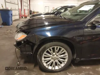 2012 Chrysler 200 Limited with VIN 1C3CCBCB0CN263663, listed as a IAAI auction lot 41621500 with 134,558 mi miles. Bid and sale history available at carsss.com. Image 18.