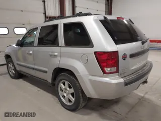 2008 Jeep Grand Cherokee Laredo with VIN 1J8GR48K68C226144, listed as a IAAI auction lot 41686686 with 191,620 mi miles. Bid and sale history available at carsss.com. Image 3.