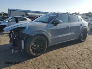 2024 Porsche Cayenne z VIN WP1BA2AY2RDA52904, wystawiony jako Copart lot #61576575 z przebiegiem 16 883 mil mil oraz Szkoda całkowita • Salvage title. Historia ofert i sprzedaży dostępna na DreamBid. Obrazek 1.