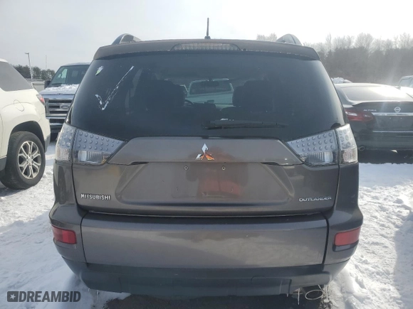2013 Mitsubishi Outlander SE with VIN JA4JT3AW9DU019476, listed as a Copart auction lot 44399885 with 153,629 mi miles and Clean Title. Bid and sale history available at carsss.com. Image 6.