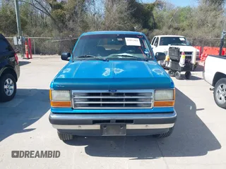 1994 Ford Explorer Eddie Bauer z VIN 1FMDU34X8RUE55730, wystawiony jako IAAI lot #41852462 z przebiegiem 209 459 mil mil oraz . Historia ofert i sprzedaży dostępna na DreamBid. Obrazek 6.