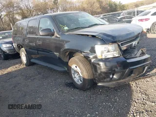 2013 Chevrolet Suburban LT с VIN 1GNSKJE76DR246459, выставлен на аукционе IAAI как лот 42121691 с пробегом Не указан миль и . История ставок и продаж доступна на DreamBid. Изображение 1.