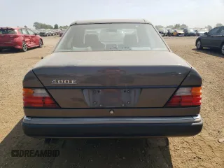 1993 Mercedes-Benz 400 with VIN WDBEA34E7PB924913, listed as a Copart auction lot 68579884 with 89,399 mi miles and Salvage Title. Bid and sale history available at carsss.com. Image 6.