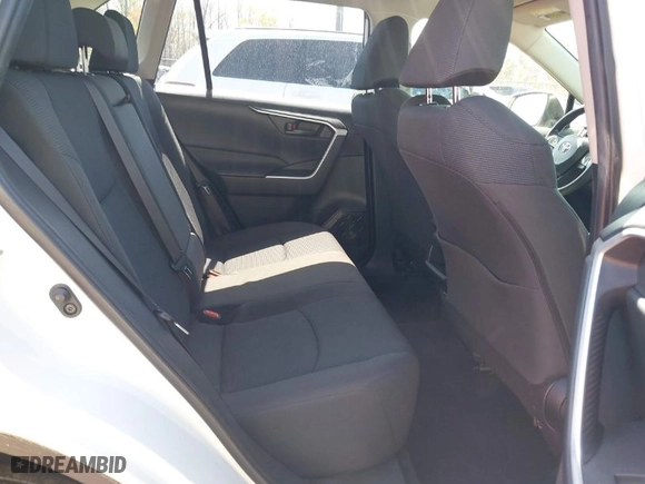 2019 Toyota RAV4 LE with VIN JTMG1RFV9KJ011935, listed as a IAAI auction lot 41904474 with 47,911 mi miles. Bid and sale history available at carsss.com. Image 8.