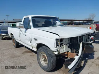 1995 Ford F-250 with VIN 1FTHF25F0SNB08859, listed as a IAAI auction lot 41783605 with 1 mi miles. Bid and sale history available at carsss.com. Image 1.