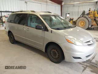 2008 Toyota Sienna CE z VIN 5TDZK23C38S120029, wystawiony jako IAAI lot #42530562 z przebiegiem 185 655 mil mil oraz . Historia ofert i sprzedaży dostępna na DreamBid. Obrazek 1.