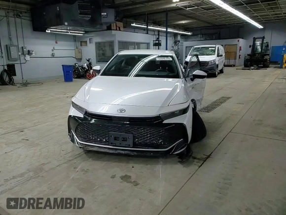 2023 Toyota Crown XLE z VIN JTDAAAAF3P3014834, wystawiony jako Copart lot #50946785 z przebiegiem 28 117 mil mil oraz Szkoda całkowita • Salvage title. Historia ofert i sprzedaży dostępna na DreamBid. Obrazek 10.