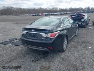 2015 Hyundai Sonata Hybrid Limited with VIN KMHEC4A44FA122722, listed as a IAAI auction lot 41817351 with 144,286 mi miles. Bid and sale history available at carsss.com. Image 4.
