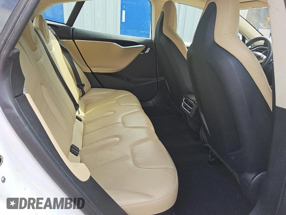 2013 Tesla Model S с VIN 5YJSA1CN1DFP27626, выставлен на аукционе Copart как лот 56697935 с пробегом 137 962 миль миль и Чистый • Clean title. История ставок и продаж доступна на DreamBid. Изображение 10.